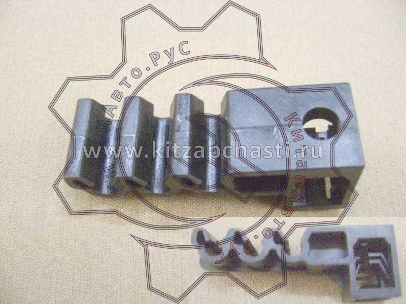 Фиксатор трубок тройной HAVAL F7x 2pect 3506018S08
