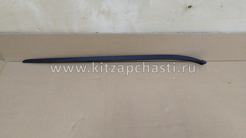 Молдинг лобового стекла левый  наружная часть Changan Eado Plus C211F2709020500