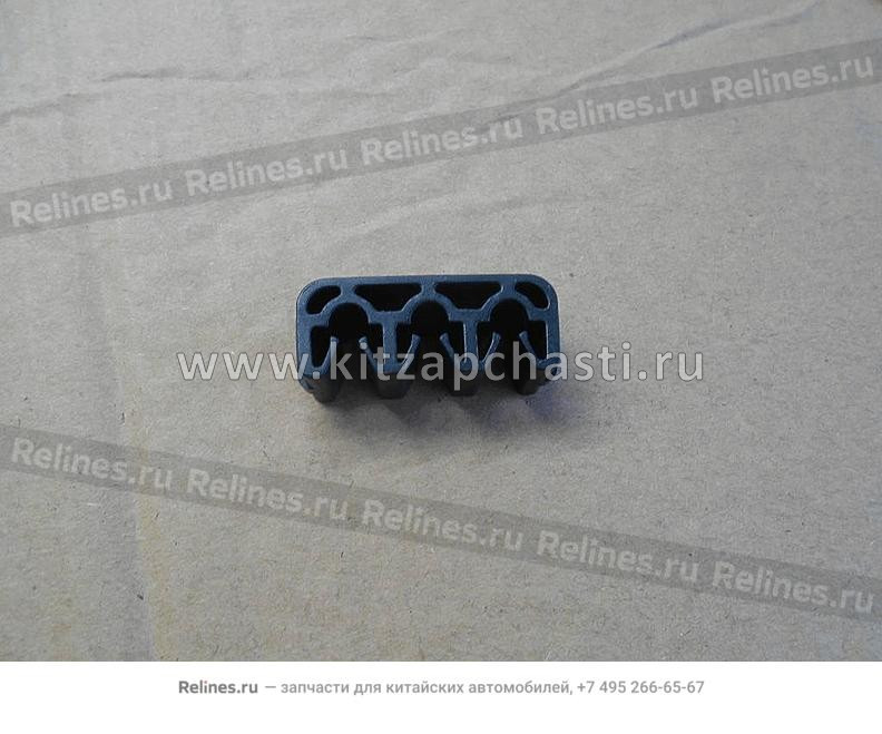 Зажим тормозных трубок Belgee X50+ JQ923F52